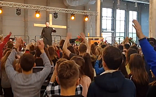 Ponad 2 tysiące osób przyjechało do Ostródy, aby przez muzykę i dobrą zabawę, pogłębić swoją relację z Bogiem